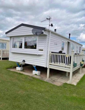 Sea Breeze 6 Berth Caravan